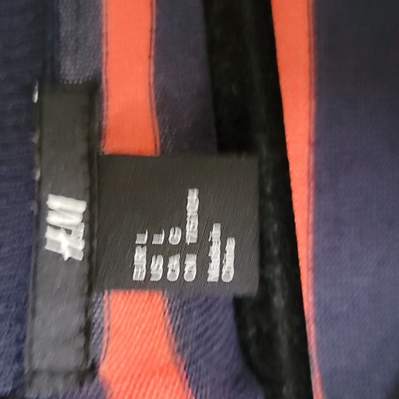 H&M striped thin knit top large - Picture 3 of 7